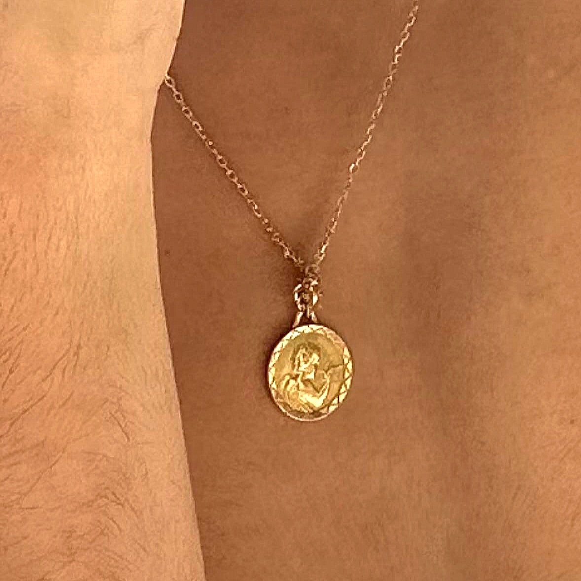 📣 AVIS DE RECHERCHE 📣

Un jeune homme a perdu la chaîne de son Papa décédé sur St Leu (près du Woki) : une chaîne en or avec un ange, le prénom Olivier et une date de naissance, merci de nous MP si vous l'avez ! 😊

Partages appréciés, merci pour lui ! 🙏

#Amiens #WakeUpAmiens