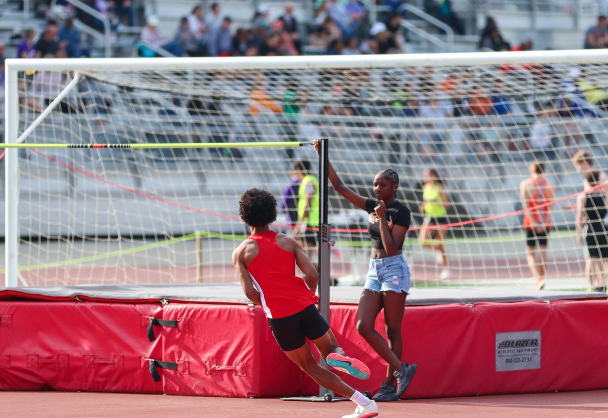 Renee Smith tweet media