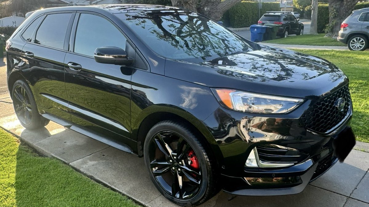 IAMRA8008S's tweet photo. @GuyDealership @X 2020 Ford Edge ST fully loaded. 11k miles. Comes with FordCare extended warranty asking $29k obo https://t.co/EGbjnmBhbU