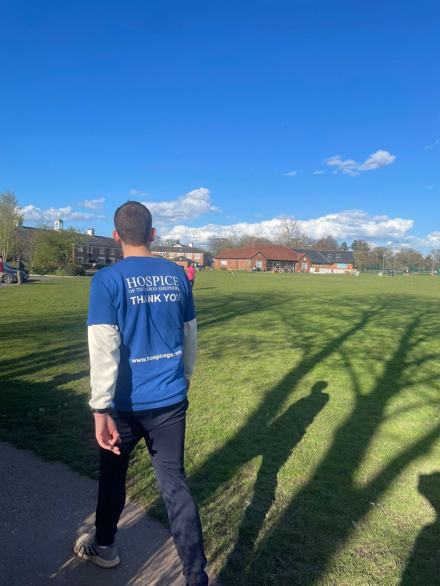A glorious #CheshireDay at HQ!

And our very own <a href="/FreddieCheshi11/">Freddie Cheshire</a> picking up the Walk to Lords charge this afternoon 💪🏻

#Cricket #Lords #CharityWalk #Cheshire 

justgiving.com/crowdfunding/T…

<a href="/TheBarmyArmy/">England's Barmy Army 🏴󠁧󠁢󠁥󠁮󠁧󠁿🎺</a> <a href="/HospiceGS/">Hospice of the Good Shepherd</a>