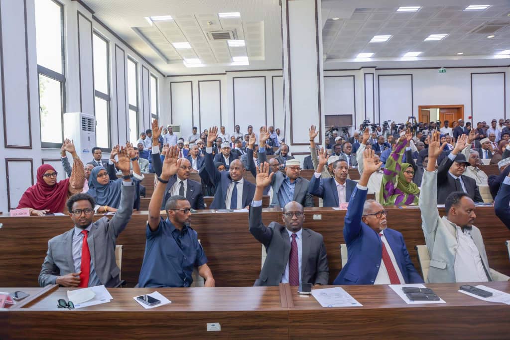 Thank to the FPS, for today's historical and great achievement, approving of the first four Chapters of the provisional Constitution,
The quorum of 42 Senators and 212 MPs of house of people, which is more than 2/3rd of FPS, they unanimously voted it.