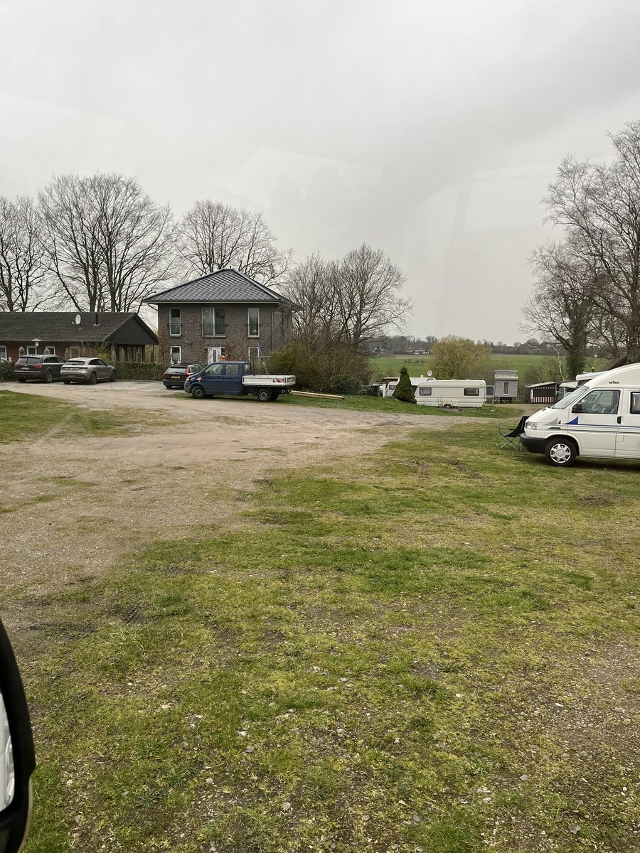 Har fundet en campingplads ved Eideren - her kan man os se CS på telefonen 😊 #cs2major #cs2tv2