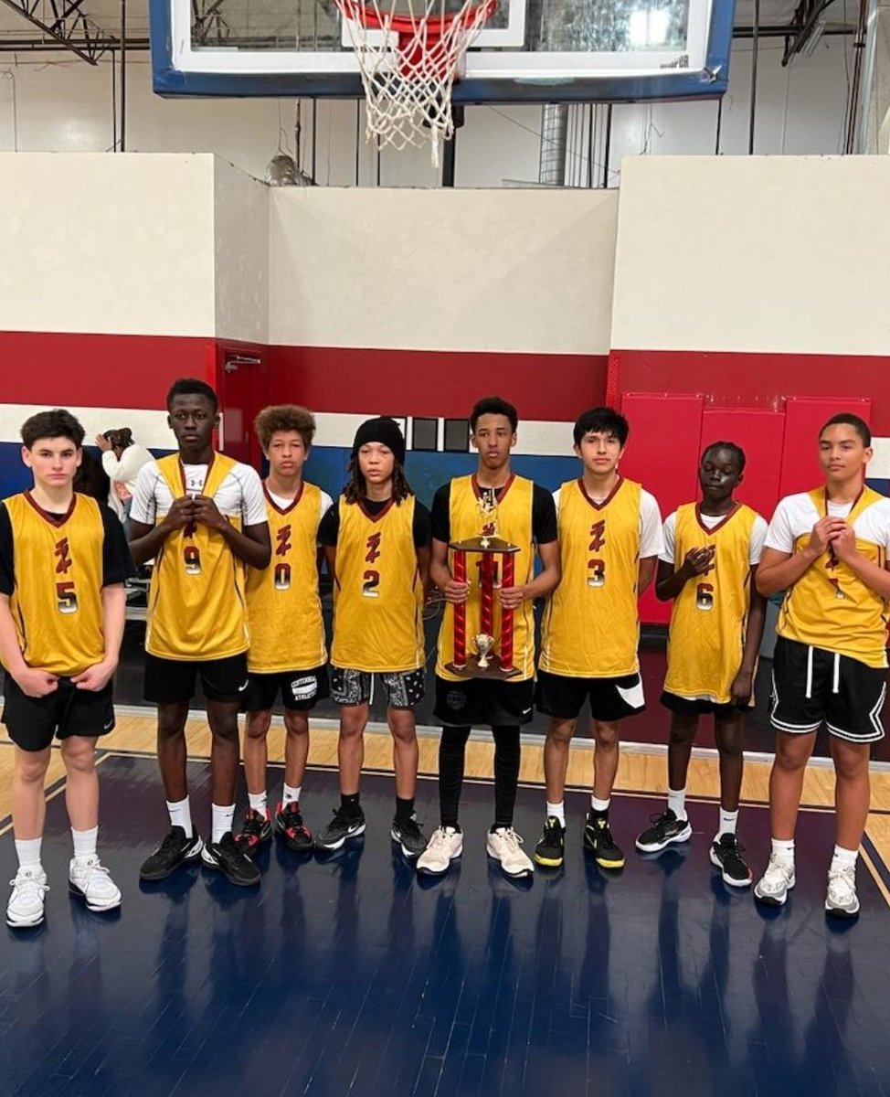 ZonaNationBoyz's tweet photo. 15U Black went 4-0 this weekend at @InspireCourts in their first time playing together. It's a learning process. Enjoy Easter Sunday and then time to get back in the gym. 🏀 @ZonacoachSal @keecobb @GreggRosenberg1 @EVision_AZ @AZPreps365 @PrepHoopsAZ @CedricCobb_ @azfirestorm https://t.co/1SItWr0WR9