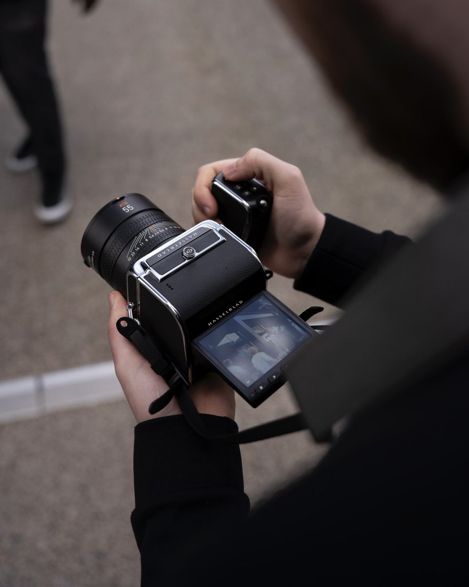 Hasselblad 907X + CFV 100C, it was a pleasure 🤝🏻
•
#photography #photographer #photographers #photo #hasselblad #hasselbladphotography #hasselblad907x #luxury #birmingham #uk #city #secondcity #camera #lens #digital #digitalback #traditional #vintage