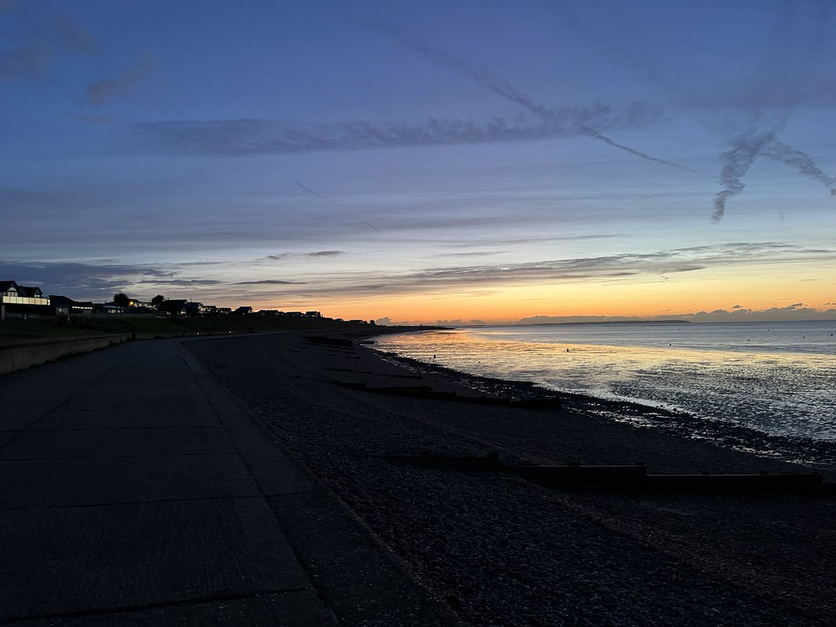 My cycle commute is lovely but mostly it’s been in the dark for a very long time. Today home in nearly light and next week it’s going to be fab! #whitstable @NHSKentCHFT