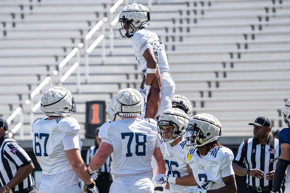 Scrimmage #1 ☑️

#StingEm