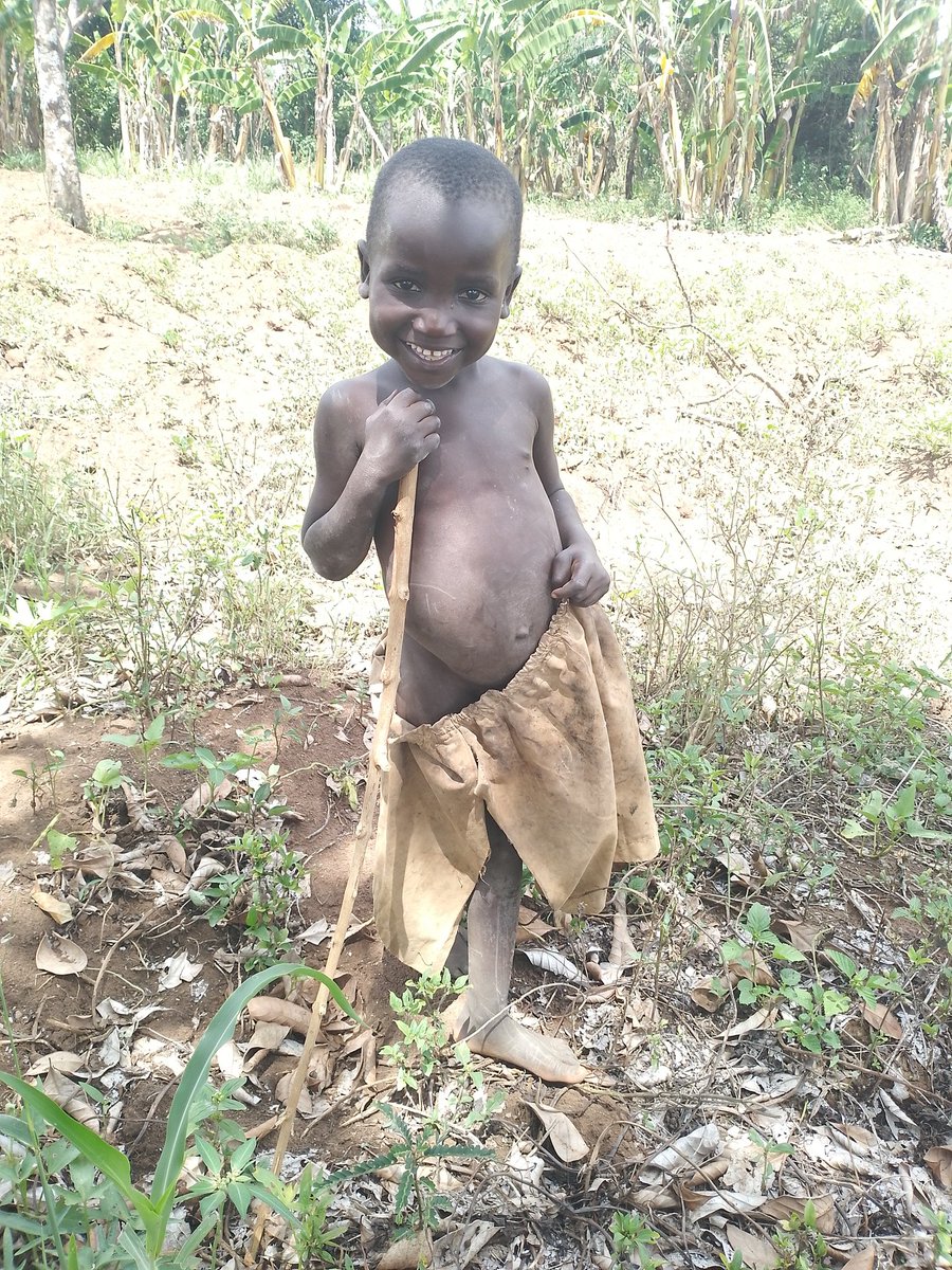 PHFOrganization's tweet image. Hey friends here!
Happy Easter!
As we celebrate Easter, let's read Matthew 25: 35-40.
During our Home visits, we met and shared with two of our children at PHF that is Geoff and Samuel. Giving what we had seemed completely not enough.
Please be a blessing to this family.