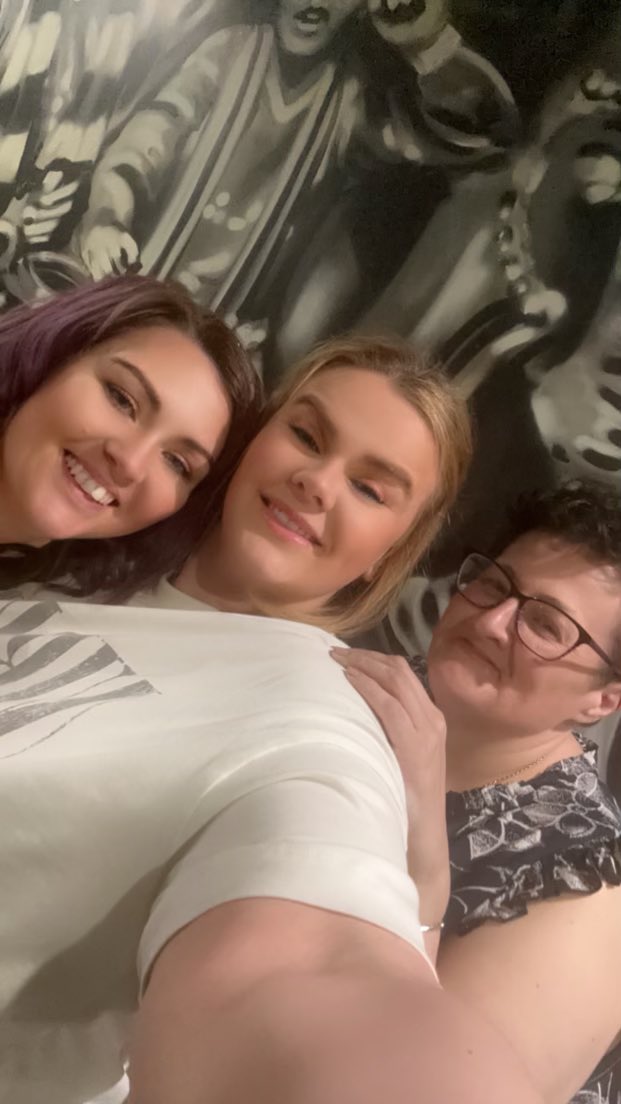 Catering girls on a wee night out
