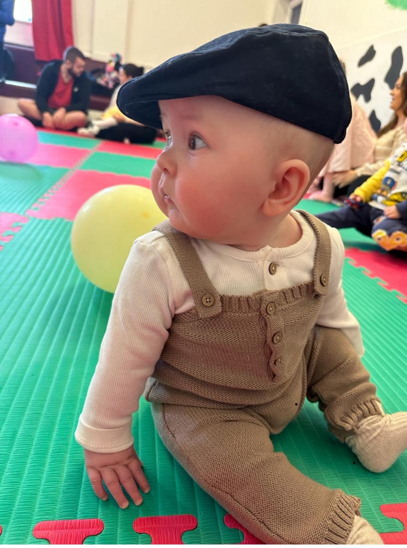 Leeanneycakes's tweet photo. WTF do you mean there's no bananas left? 

#SonnyB https://t.co/KLAbwAGljn