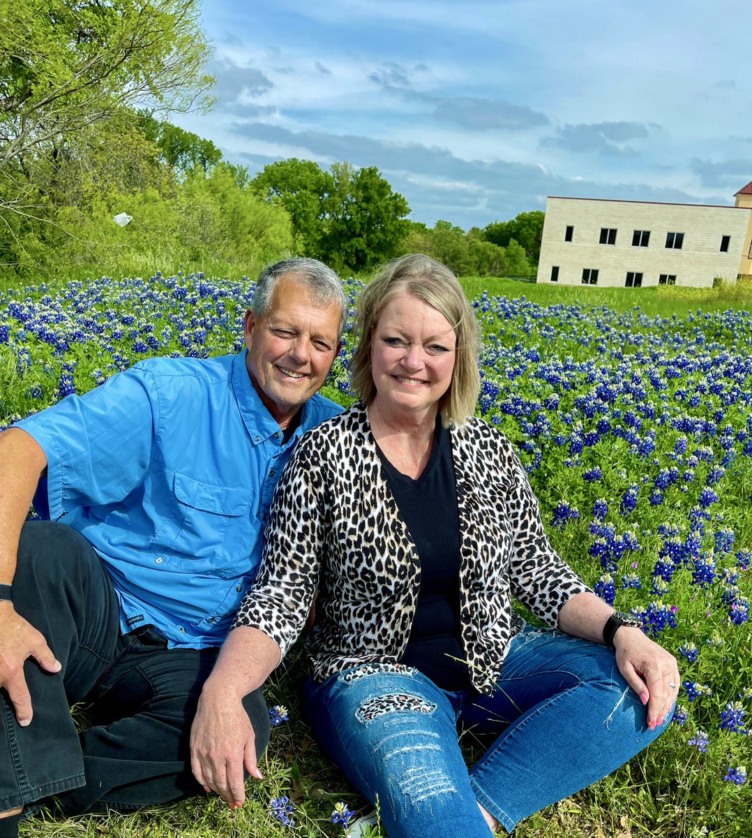 ritapintavalle's tweet photo. Gotta LOVE Texas Bluebonnet photos! #ItsaTexasThing #stateFlower #bluebonnets @cjcampbell09 @PintavalleJoe https://t.co/QiIEysdKjI