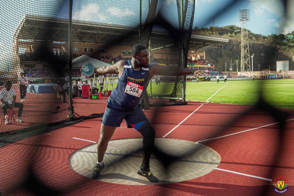 BRONZE FOR ANTWON WALKIN!! 🥉

Despite battling numerous injuries, Antwon Walkin managed to secure the third-place spot in the U20 Boys Discus Throw. He threw 52.77m. Congratulations you have made us proud!

#TeamTCI #turksandcaicos #carifta2024