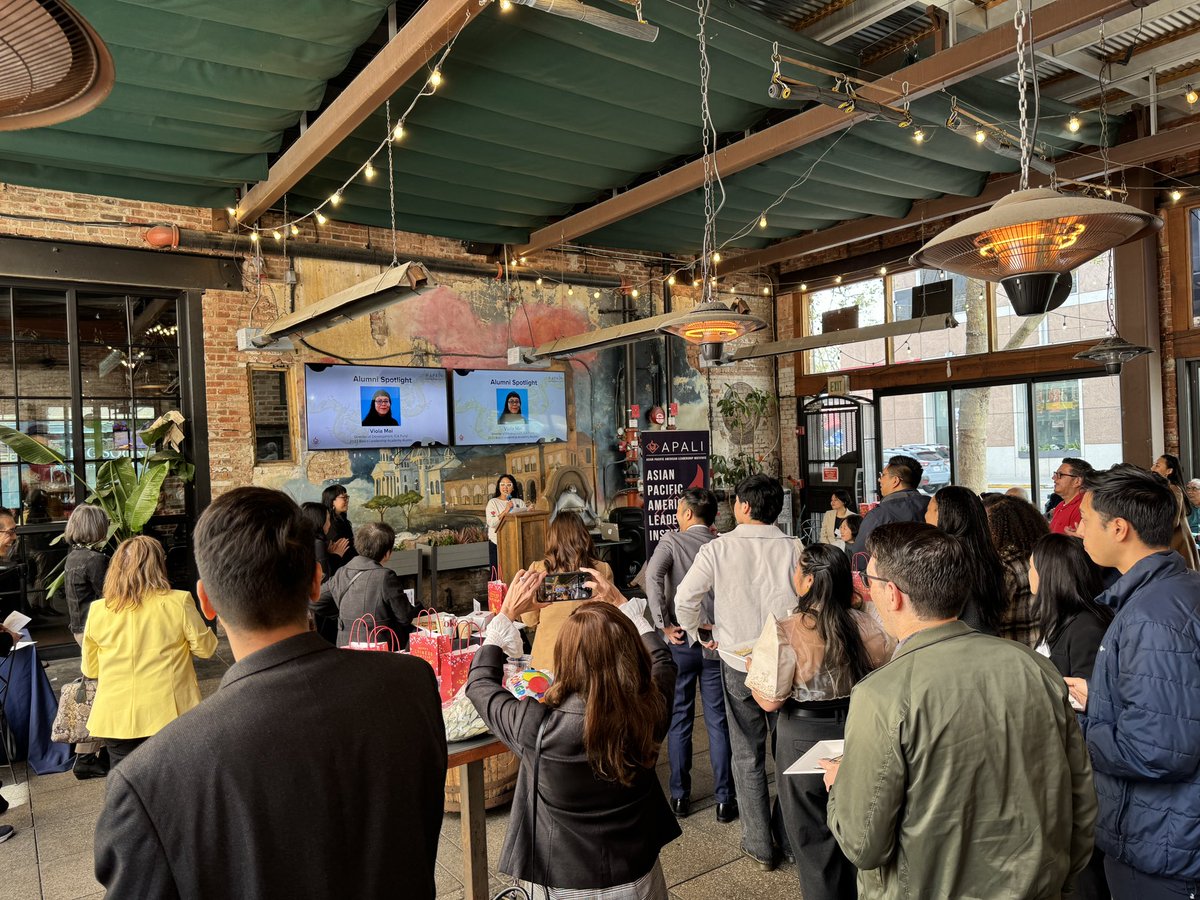 Great to be with long-time friends and meet some new ones at the APALI CLP graduation mixer today at @RookiesSports in downtown San José!