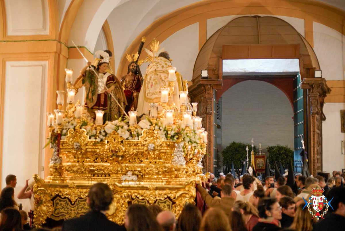 Hdad_Trinidad's tweet photo. 🔴🔵 #𝗧𝗿𝗶𝗻𝗶𝗱𝗮𝗱𝟮𝟰 | 
El Sagrado Decreto ha entrado en silencio al estar celebrándose aún la Vigilia Pascual en la Basílica 
#𝗦𝗼𝘆𝗱𝗲𝗹𝗮𝗧𝗿𝗶𝗻𝗶𝗱𝗮𝗱 #𝗦𝗦𝗮𝗻𝘁𝗮𝗦𝗲𝘃𝗶𝗹𝗹𝗮𝟮𝟰 https://t.co/QAGlVnzs31