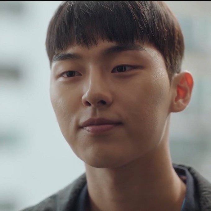 pjhthv's tweet photo. "See you tomorrow." https://t.co/MTUl1iLlgJ