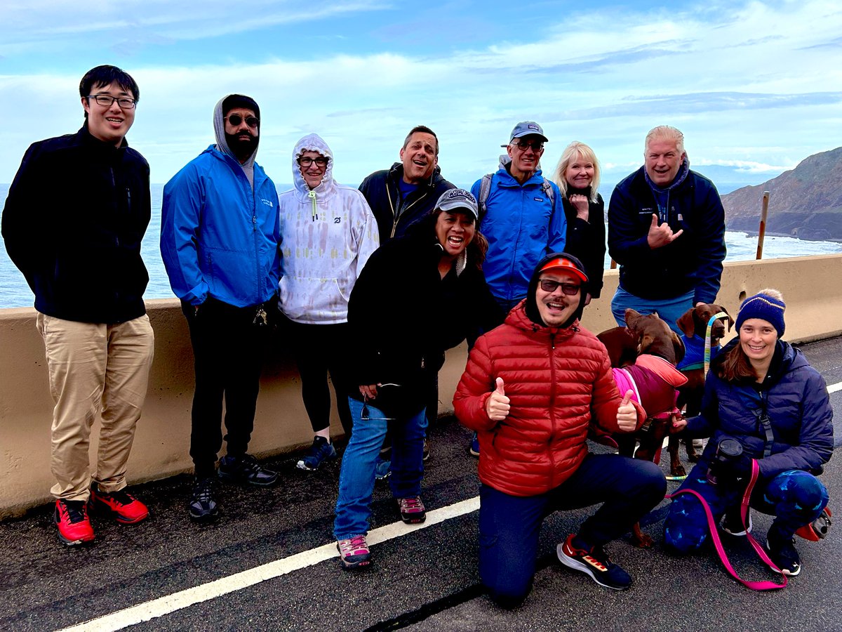 What a Beautiful morning spent with fellow @united ✈️ @NWCoastUMA members hiking along with the spectacular #California 🌊 Coast 💙 @Auggiie69 @Jmass29Massey @PHaralabopoulos @JoniBelknap @SiJayBee @_Richard_Lyu @Anoushah_Rasta #beingunited