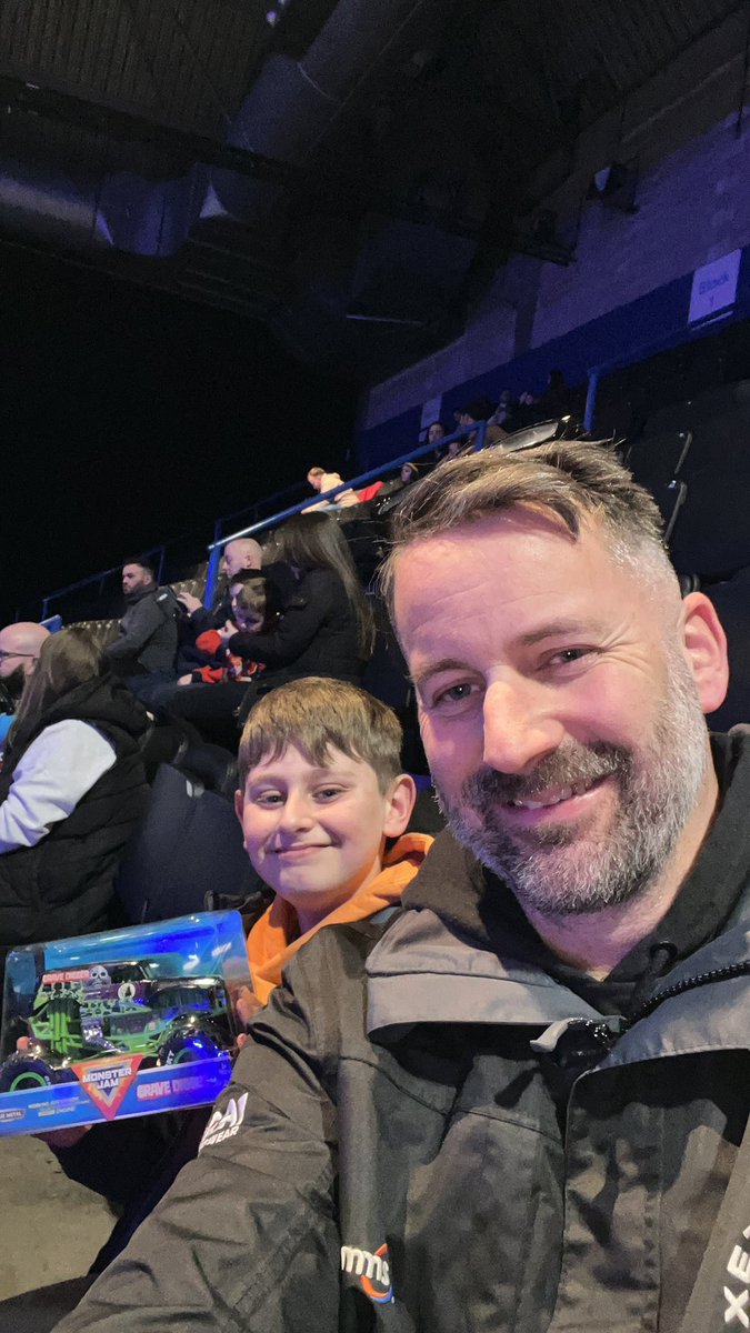 nickefclaity's tweet photo. #monsterjam https://t.co/o5Rioa7ruc