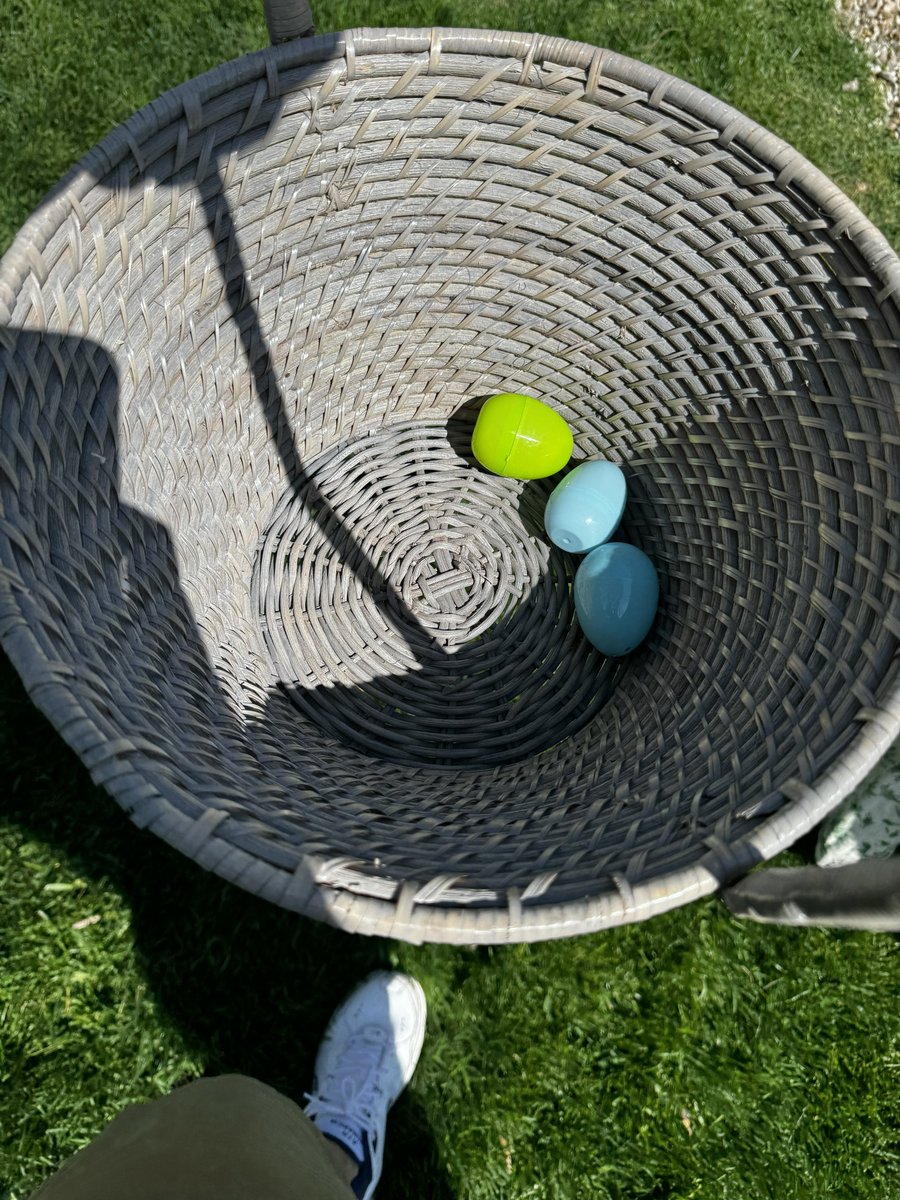 _willcompton's tweet photo. Rue’s first Easter Egg hunt was a performance that we need to quickly forget about

We’re onto Memorial Day https://t.co/XPWI0tIXuT