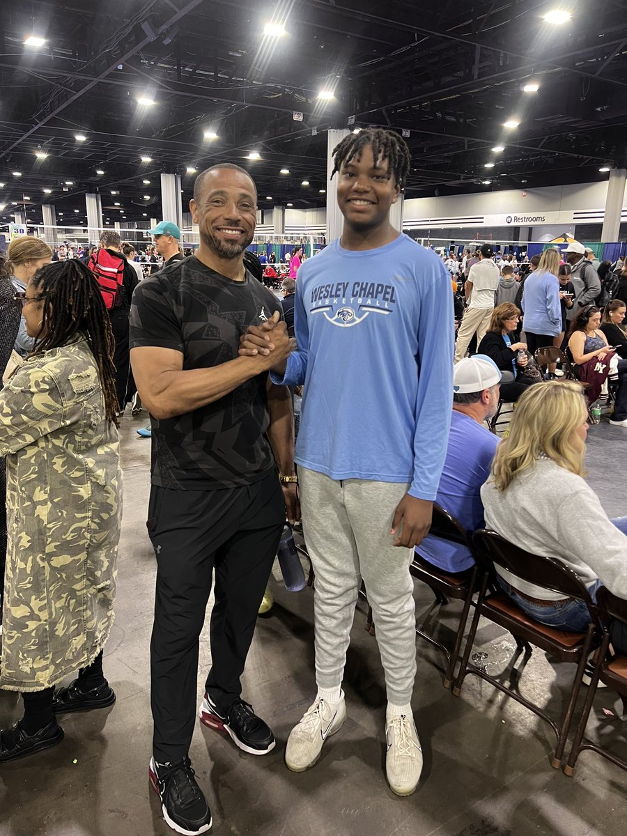 Marvin L. Gray (@coachgray10021) on Twitter photo Just want to thank the Hall of Fame <a href="/Rodney_Harrison/">Rodney Harrison</a> for taking the time to drop some knowledge to <a href="/thereal_alexg11/">Alex Gray 2027</a> on the importance of nutrition and putting god first in all you do. 🙏🏽 Just want to thank the Hall of Fame <a href="/Rodney_Harrison/">Rodney Harrison</a> for taking the time to drop some knowledge to <a href="/thereal_alexg11/">Alex Gray 2027</a> on the importance of nutrition and putting god first in all you do. 🙏🏽