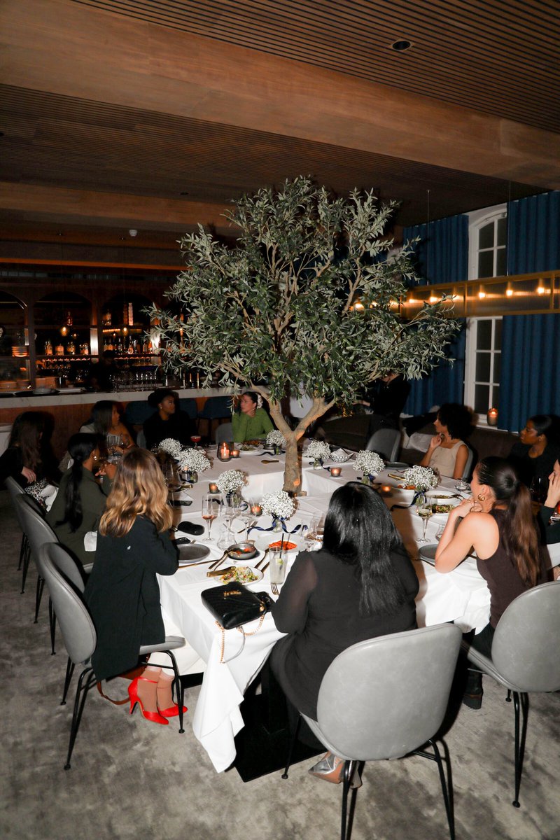 On Tuesday, I had the absolute privilege of attending the <a href="/IndeedUK/">Indeed</a> x Thy.Self Women’s History Month dinner hosted by the legend (and Thy.Self founder) that is @chloepierreldn <a href="/sparrowitalia/">すぱいた</a> , Mayfair.

And what to say, 12 female business owners standing on business.