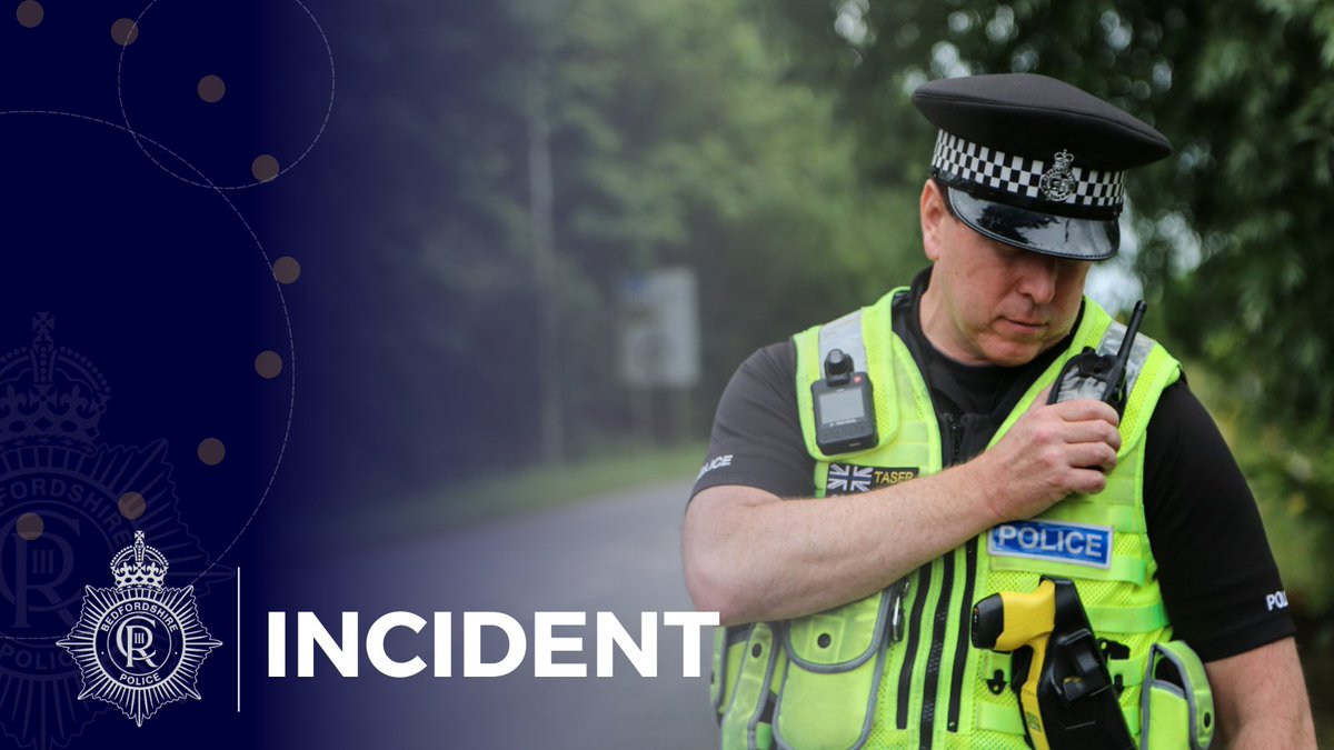We're currently at the scene of a serious stabbing in #Kempston. We were called just after 5pm to the incident in Bedford Road. One person has been taken to hospital with serious injuries and we have a large police presence at the scene - so please avoid the area.