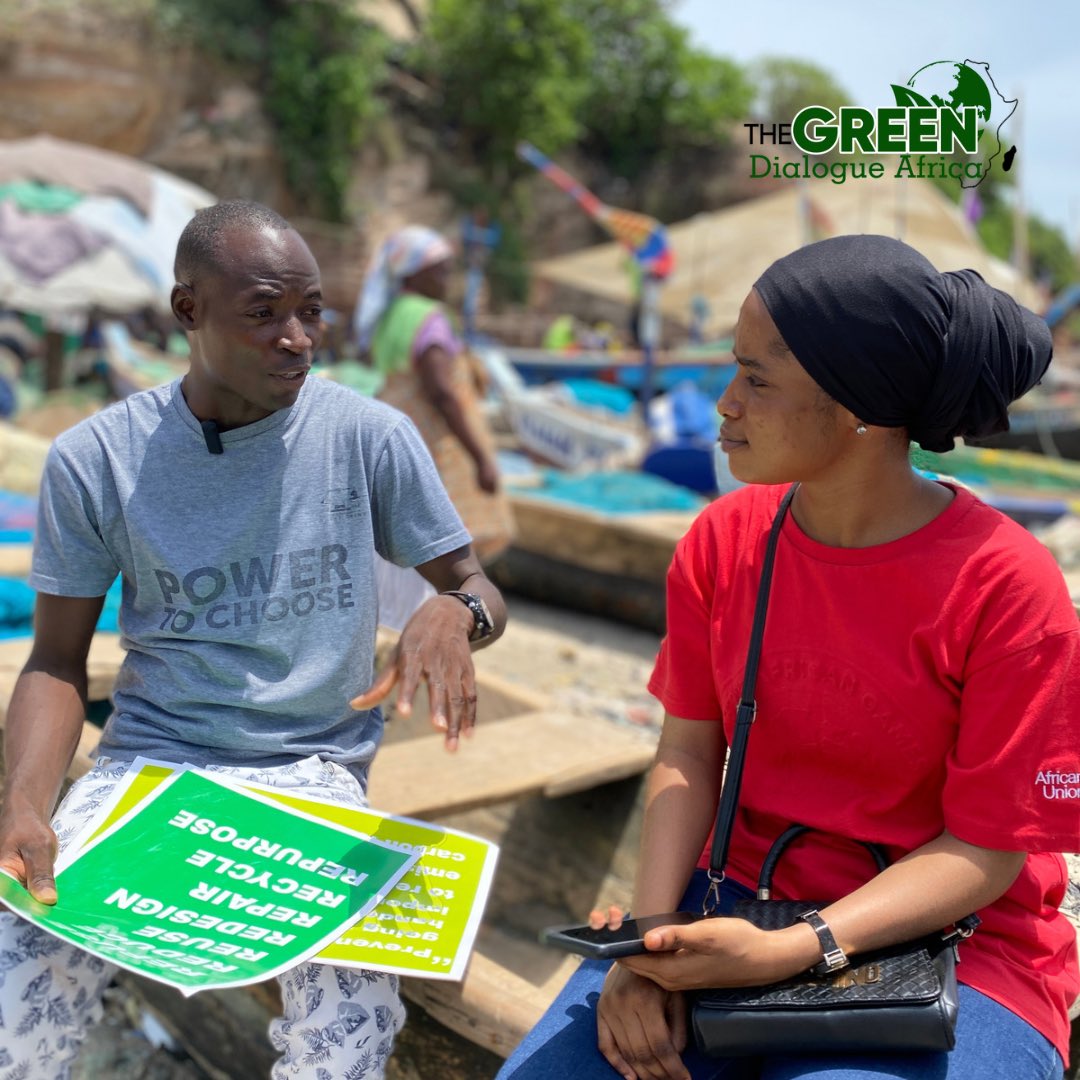 gdafric's tweet photo. Community Sensitization on #ZeroWaste 
📍Bukom-Jamestown https://t.co/1FtM9igmQc
