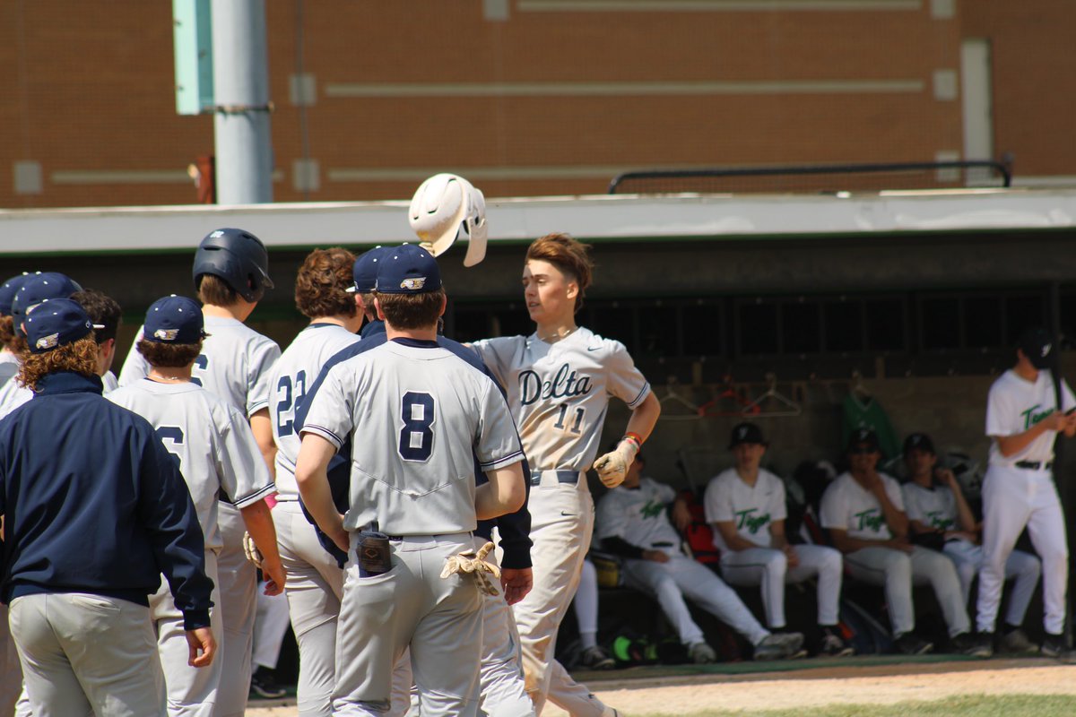 ⚾️ＨＯＭＥ ＲＵＮ⚾️

» » ᴛᴏᴜᴄʜ ᴛʜᴇᴍ ᴀʟʟ ᴢᴄ

     🏃🏼‍♂️
🏃🏼‍♂️    🏃🏼‍♂️
     🏠