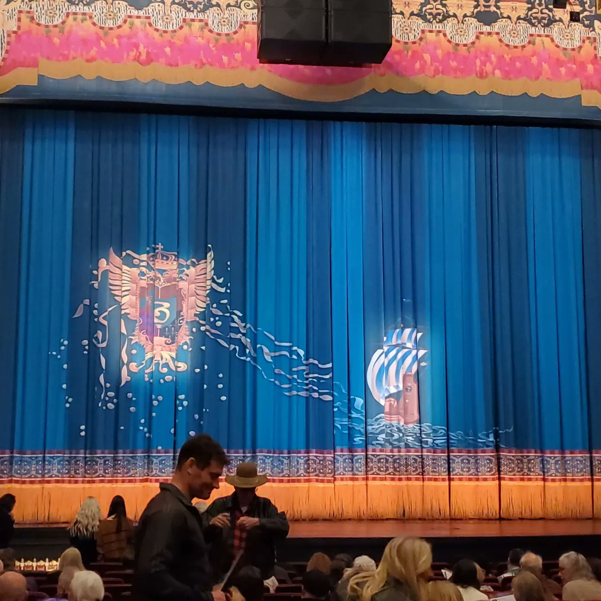 DonaldSchmidt's tweet photo. It was a terrific night at the Balboa Theatre with the screening of 1929's "The Flying Fleet". As part of the Balboa's 100 anniversary weekend, tonight was a salute to San Diego's military. @willmckinley
You'd have loved!
#BalboaTheatre #TheFlyingFleet #RamonNovarro #SilentFilms https://t.co/2LMQeNjmus