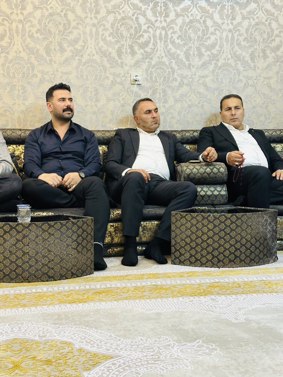 Serkankrmz63's tweet photo. PARLAK ailesine kirve olduk..

Ak Parti Haliliye İlçe Başkan Yardımcımız @ahmetparlakk63 Kardeşime kirve olduk,Rabbim mürüvvetinide göstermeyi nasip eylesin inşallah.

Misafir perverliklerinden dolayı Parlak ailesine  teşekkür ediyoruz.. https://t.co/3cOIJZCCFR