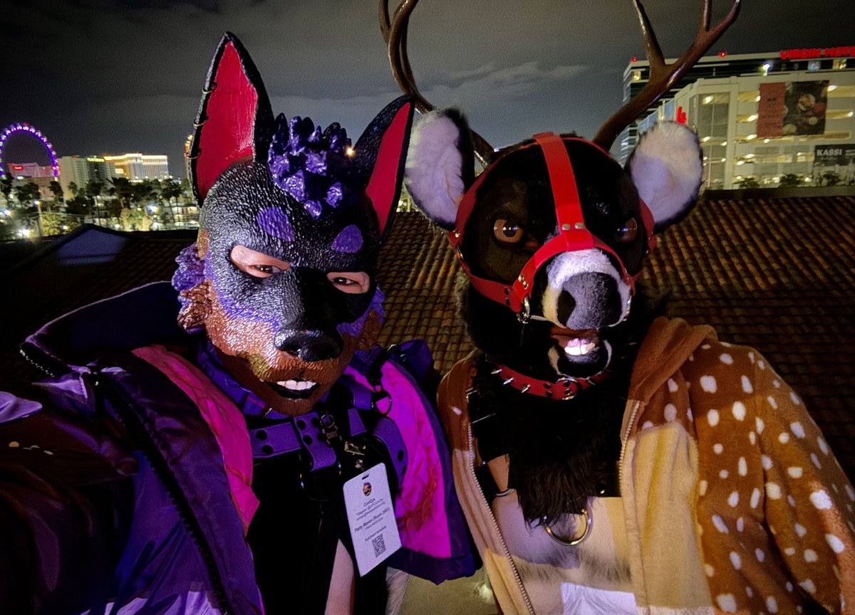 Last night at the rooftop dance at #lvfc2024 in Vegas with @rubberdeer.