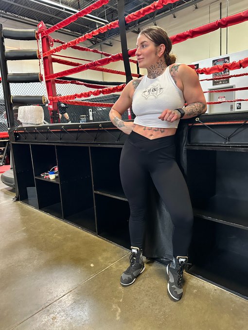 Getting closer every day @bareknucklefc https://t.co/evON7TY4Pq<a class="tags" target="_blank" title="On Twitter" href="/?out=eyJ0eXAiOiJKV1QiLCJhbGciOiJIUzUxMiJ9.eyJpYXQiOjE3MjA5MTUyNTUsImlzcyI6InR3cG9ybnN0YXJzLmNvbSIsIm5iZiI6MTcyMDkxNTI1NSwiZXhwIjoxNzUyNDUxMjU1LCJyZWRpcmVjdF91cmwiOiJodHRwczovL3R3aXR0ZXIuY29tL2JhcmVrbnVja2xlZmMifQ.bUFMzG6ADDewvqqo_Ype0iwwuT8r8sa8nwKDq16HKVJR8UImMJLYlJfSslYFODU4elesP1UA3JsasPKtFVawaQ">@bareknucklefc</a><a href="/tag/retweet"class="tags"><span>#retweet</span></a>
