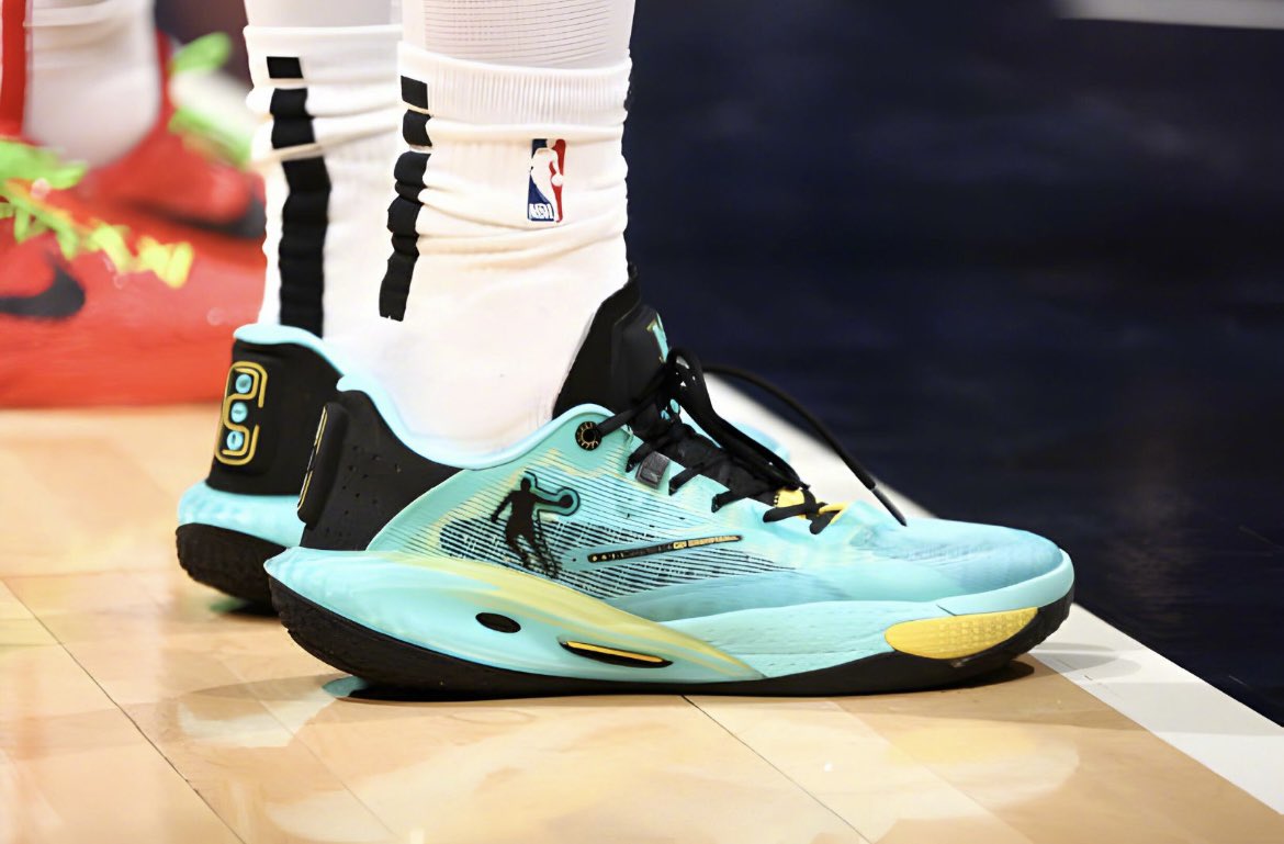 helloshoes1's tweet image. Keldon Johnson x Qiaodan Fengci Rise - Blue/Black

We sell worldwide with free shipping: antosports.com/products/keldo…

#keldonjohnson #qiaodan #fengci #fengcirise #qiaodanfengci #qiaodanfengcirise #qiaodanshoes