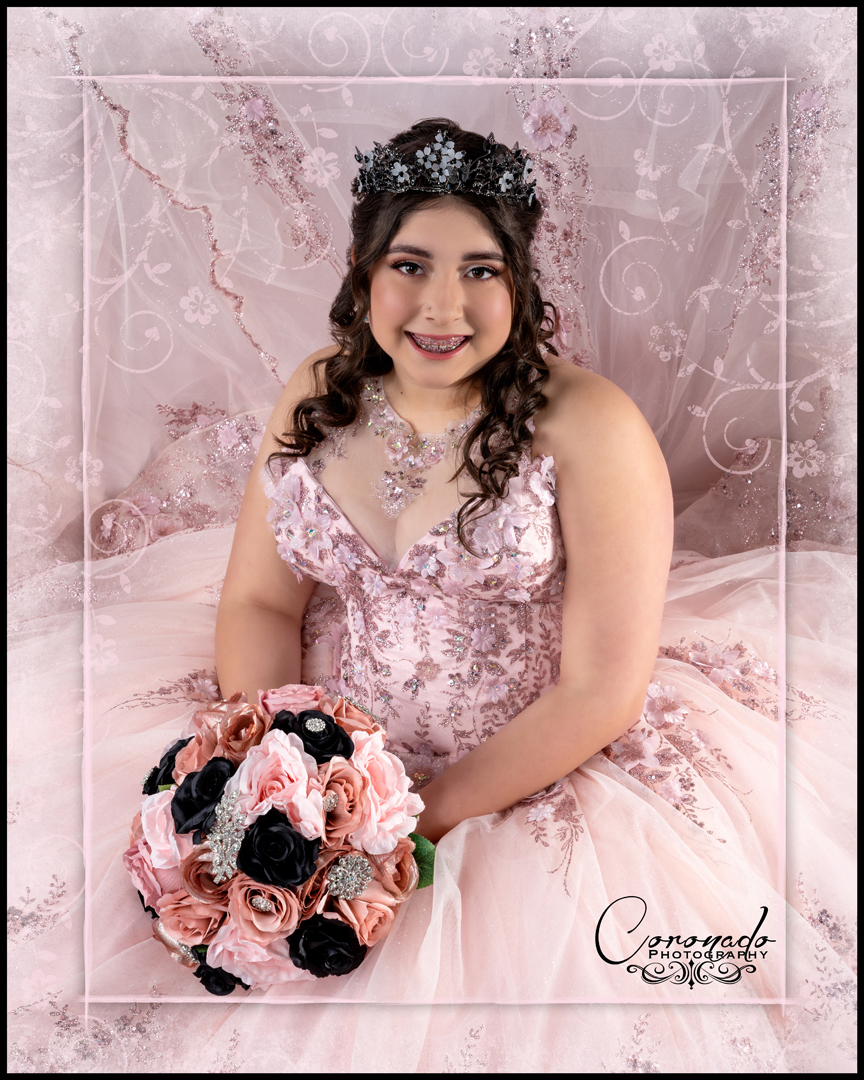 CorPhoto's tweet image. Alyssa Cajas Quince, was so much fun taking her pictures!