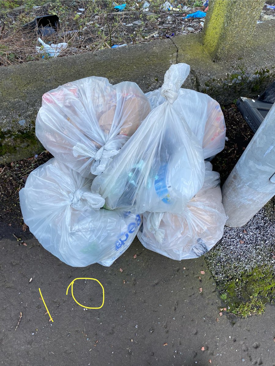 10 bags for me this morning before 7am. Woke up at 5:30 and couldn’t get back to sleep so gave up and went out. 
@KeepBritainTidy @lwcalderdale @Calderdale #GBSpringClean