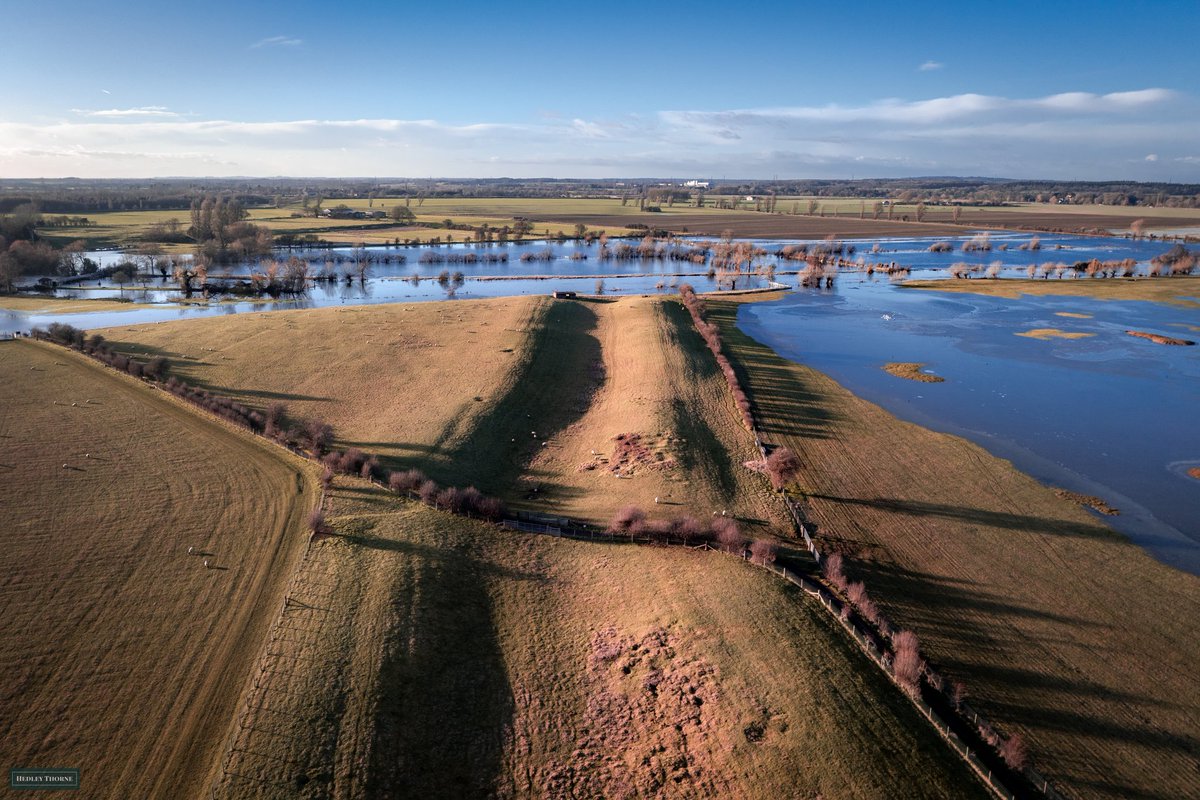 The Dyke Hills in Oxfordshire are parallel banks and a wide intervening ditch linking the Thames and Thame rivers. The earthwork almost certainly held water. Here seen in flood conditions. hedleythorne.com