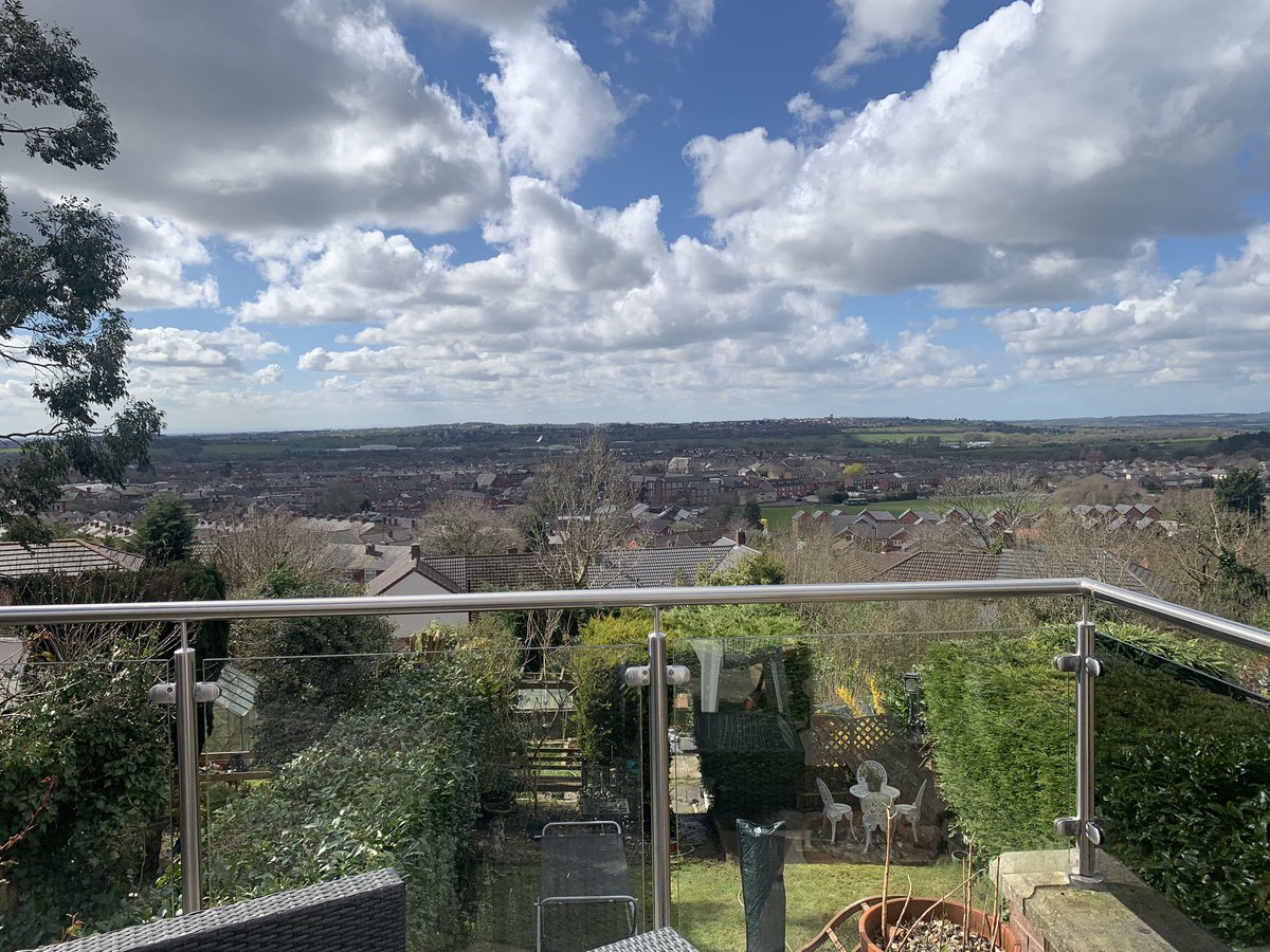 Good morning with @Phil_Brickell @SalfordLabour @LabourNorthWest. Out in Horwich , Bolton West #LabourDoorstep. One Gentleman I spoke to ( Who can’t wait to vote Labour at the next GE / Locals ) even wanted to show me the excellent view from his house, over to Blackrod.