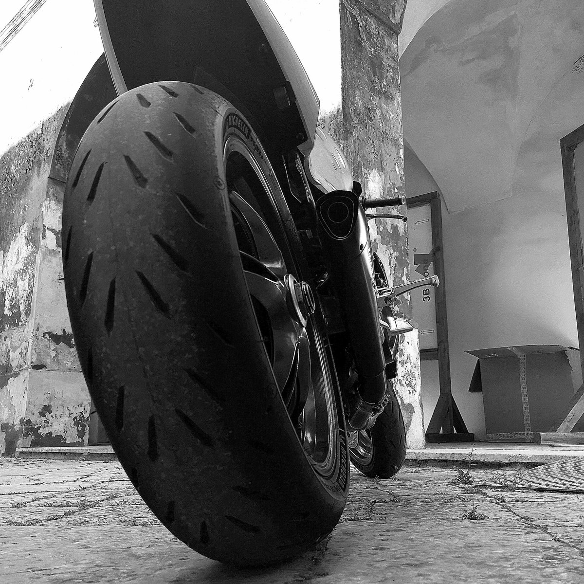 Speed Triple with HP Corse Exhaust @OfficialTriumph #NewProfilePic