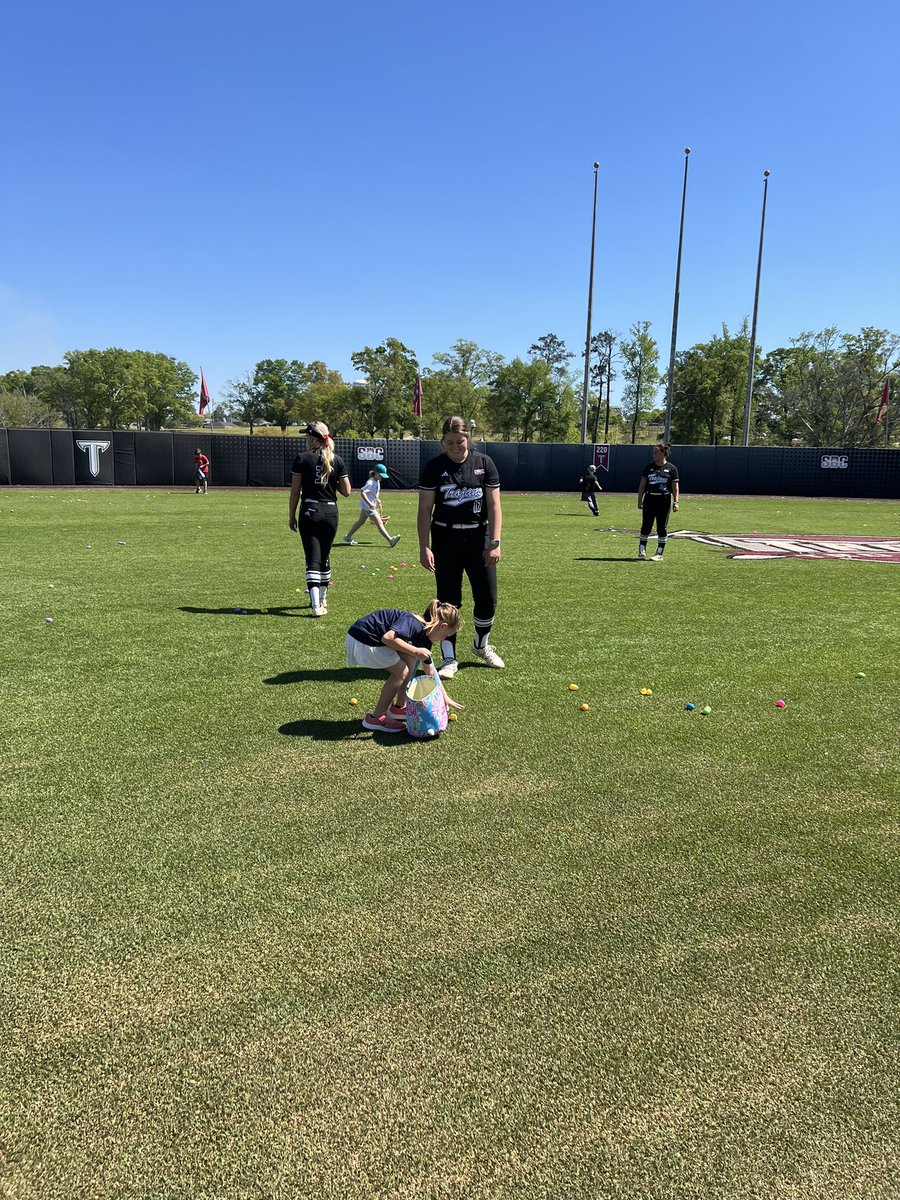 TroyAthletics's tweet photo. The Easter Bunny visited the Troy Softball Complex today 🐰

#OneTROY⚔️🥎 https://t.co/MWvXa42qzV