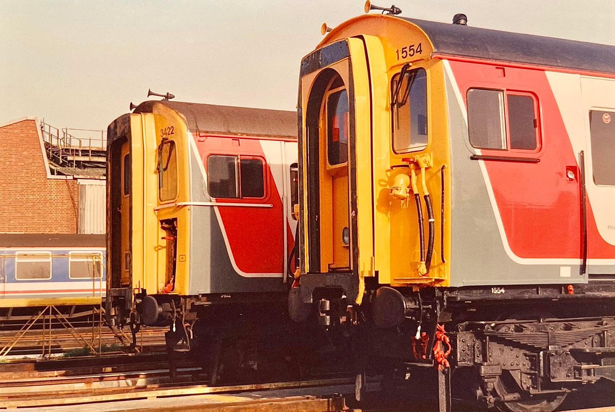 Flashback to 16th July 1993 and here is @Se_Railway at Ramsgate T&RSMD with 4CEP 1554 ready to work a Royal Train for the late HMQ II. A very proud moment for me and my team. An honour.
