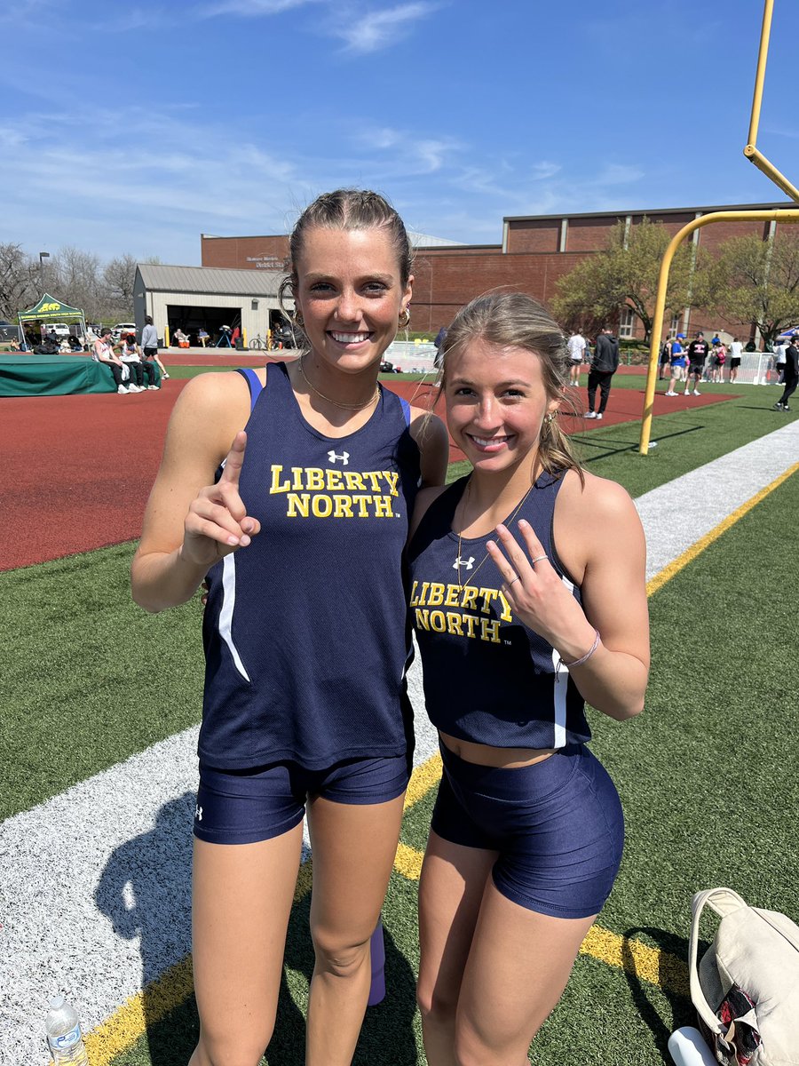 Kennedy &amp; Ava go 1 &amp; 3 in the 300 hurdles!!!