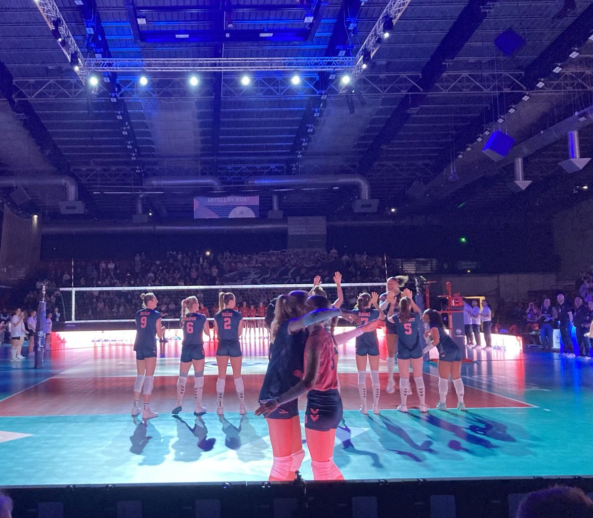 #nantes ⁦<a href="/LNVofficiel/">LNV</a>⁩ #volleyball Finale Coupe de France Halle Carpentier à Paris <a href="/neptunesnantes/">Neptunes de Nantes</a>⁩ ⁦⁦<a href="/VolleyMulhouse/">Volley Mulhouse Alsace</a>⁩ Compte rendu dans éditions demain sur ⁦<a href="/F3PaysdelaLoire/">France 3 Pays de la Loire</a>⁩