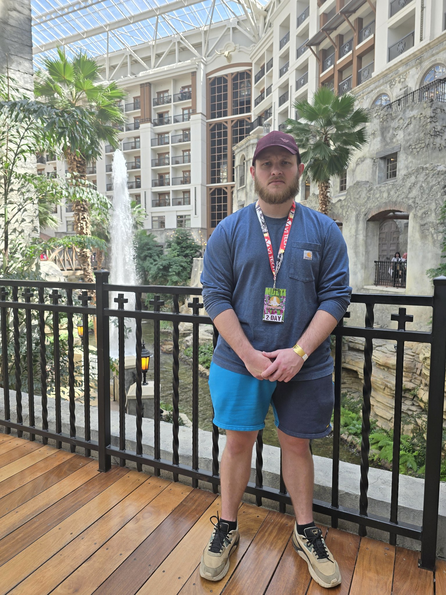 Wojito on X: “Went as caseoh to weebcon https://t.co/9pwqQrQmBA” / X