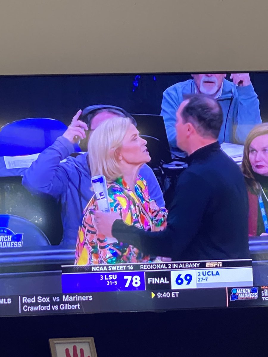 ⁦@KimMulkey⁩ and LSU women are it again❣️Big win over UCLA. #elite8 #Risdbelieves