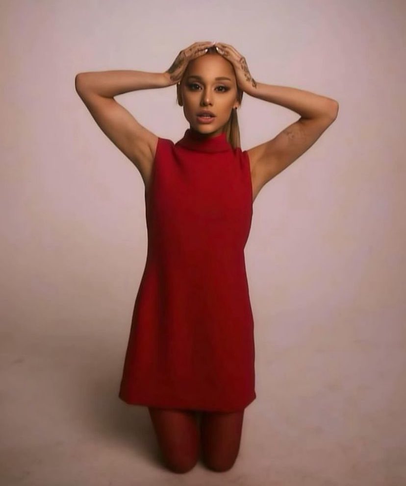 teamarianatorr's tweet image. Gold Derby acerca de “eternal sunshine” de Ariana Grande en los GRAMMYs 2025: 

“eternal sunshine es el candidato más fuerte a mejor álbum vocal pop que tenemos hasta ahora y si gana, también podría competir por el álbum del año”.