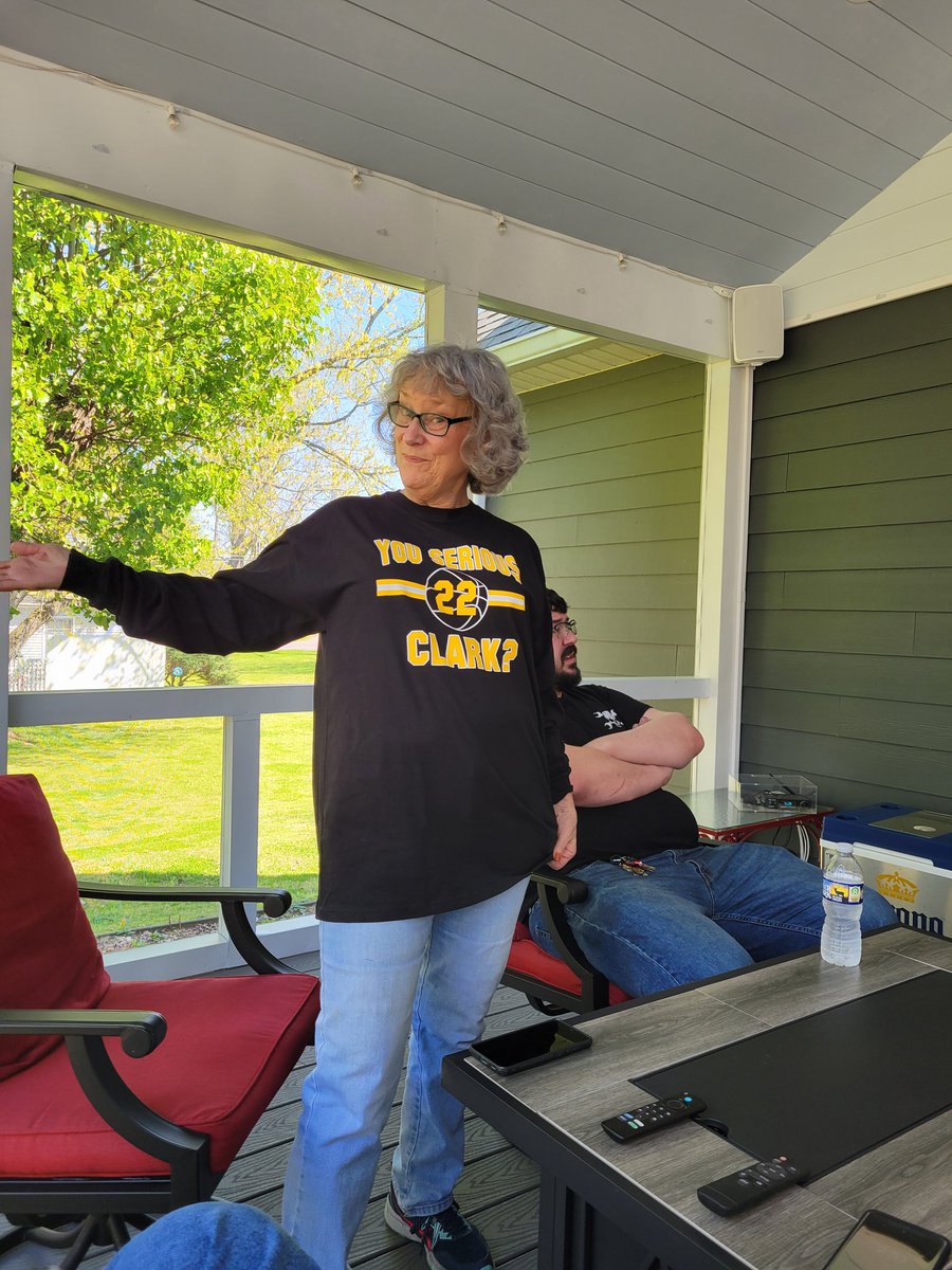 Just Heather (@coveredwicing) on Twitter photo Momma reppin <a href="/TheIowaHawkeyes/">The Iowa Hawkeyes</a> from Tennessee this beautiful day! Go Hawkeyes!!! #Iowa Momma reppin <a href="/TheIowaHawkeyes/">The Iowa Hawkeyes</a> from Tennessee this beautiful day! Go Hawkeyes!!! #Iowa