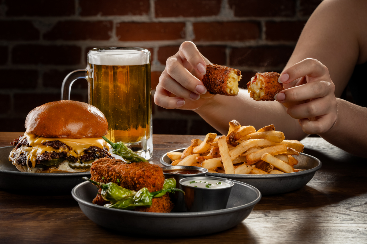 Introducing, The Laundry Pub. 🍻

An 1800s-era bar and original brickwork create the backdrop for classic pub fare, local craft beer, and nostalgic games in The Del's restored Laundry Building.