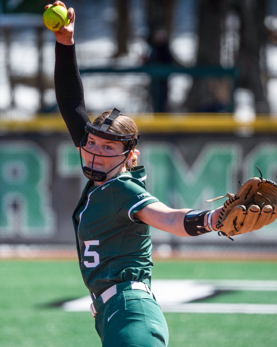 Add a no-hitter to <a href="/jensin_hall/">Jensin Hall</a>'s incredible rookie campaign 👑 

Jensin fanned 12, one shy of matching her career-high, during her no-hitter against Yale in Game 1!  

#TheWoods🌲 | #GoBigGreen