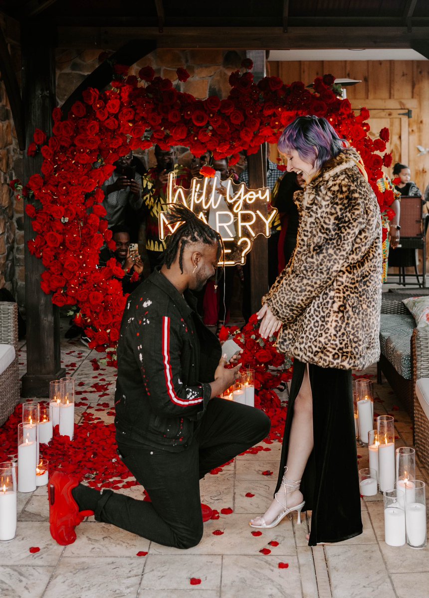 lavender_heaux's tweet photo. oh hey 💍❤️ https://t.co/wTnZIwyoJc