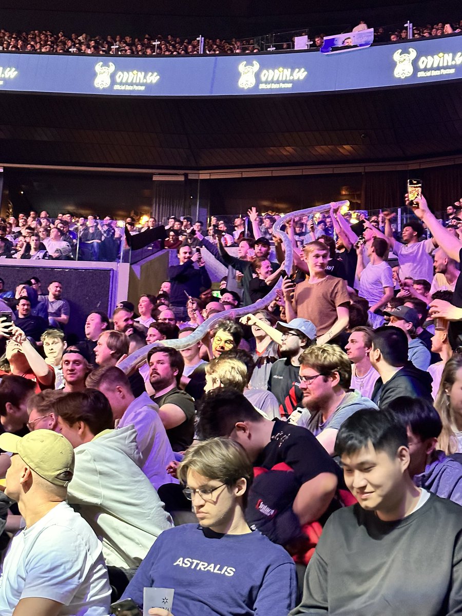 Europe's Most Hated tweet media