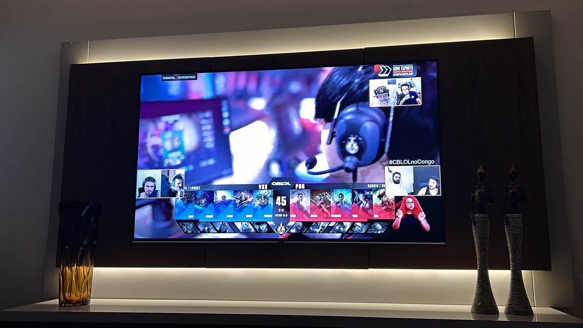 msvicente22's tweet photo. Vamo Keyd!
123 CONGOOO
#CBLOLNOCONGO https://t.co/p2d4dPRW60