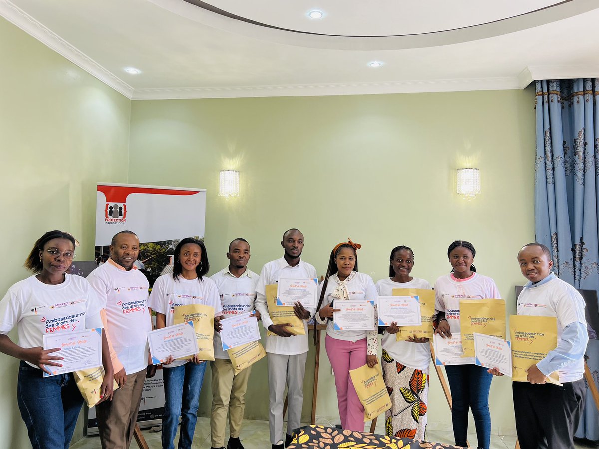 MICHELINE KAGHOMA (@michelinekagho1) on Twitter photo Honorée d'avoir été l'une de celles qui ont reçues le prix et le titre d'AMBASSADRICE DES DROITS DES FEMMES en #RDC suite à la campagne #DroitsHumainsParLesFemmes, Ensemble,soutenons et amplifions la voix des femmes qui construisent la paix en RDC.Merci <a href="/sofepadi/">SOFEPADI</a> & <a href="/PI_AfricaHub/">Protection International - Africa</a> Honorée d'avoir été l'une de celles qui ont reçues le prix et le titre d'AMBASSADRICE DES DROITS DES FEMMES en #RDC suite à la campagne #DroitsHumainsParLesFemmes, Ensemble,soutenons et amplifions la voix des femmes qui construisent la paix en RDC.Merci <a href="/sofepadi/">SOFEPADI</a> & <a href="/PI_AfricaHub/">Protection International - Africa</a>